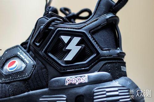 黑色国产潮鞋视频