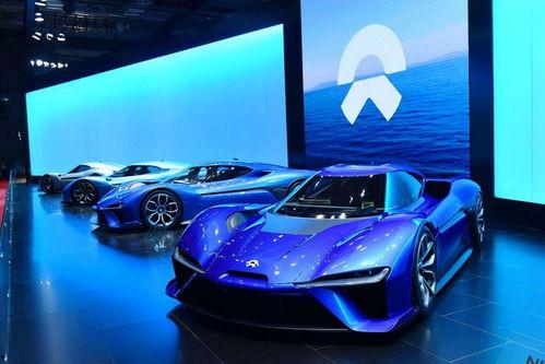 30万国产豪华电车视频,颠覆传统，引领未来出行新风尚